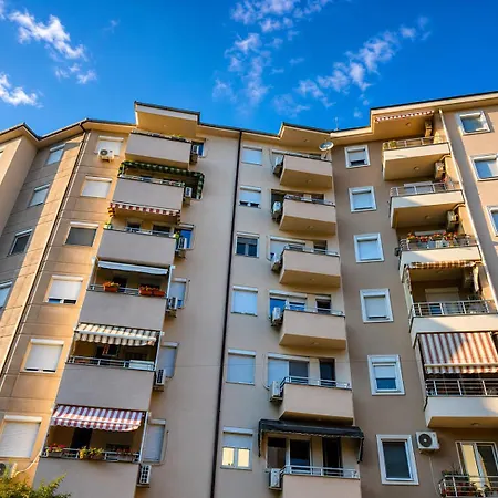 Апартаменты In Kozle With Vodno View