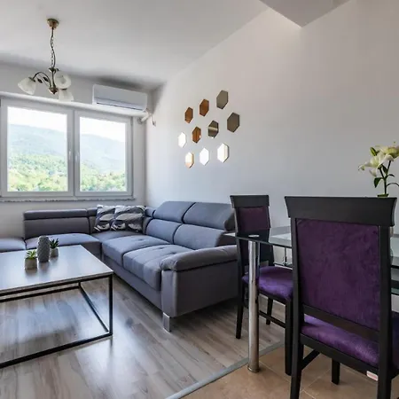 Апартаменты In Kozle With Vodno View